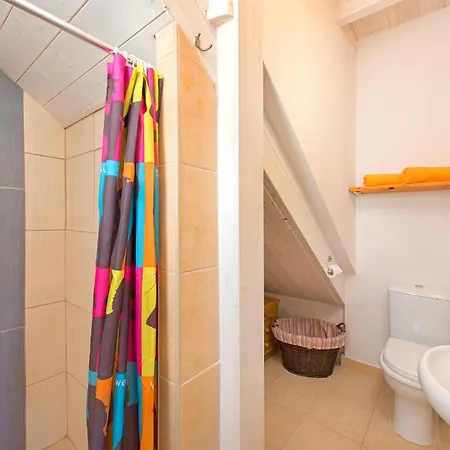 Holiday home Haus In Kolympia Mit Garten Und Schoener Aussicht